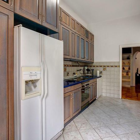 Dora Apartment Belgrado Esterno foto